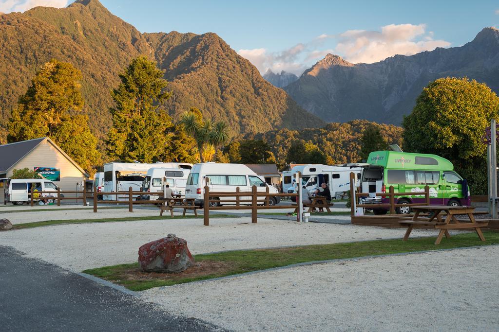 Fox Glacier Top 10 Holiday Park & Motels Екстер'єр фото
