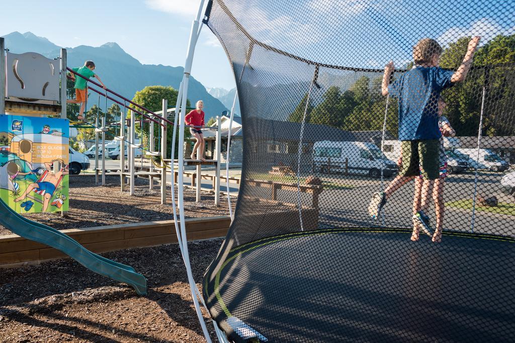 Fox Glacier Top 10 Holiday Park & Motels Екстер'єр фото