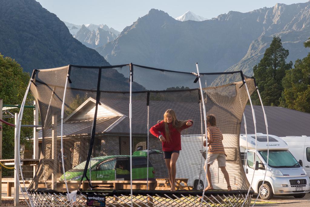 Fox Glacier Top 10 Holiday Park & Motels Екстер'єр фото