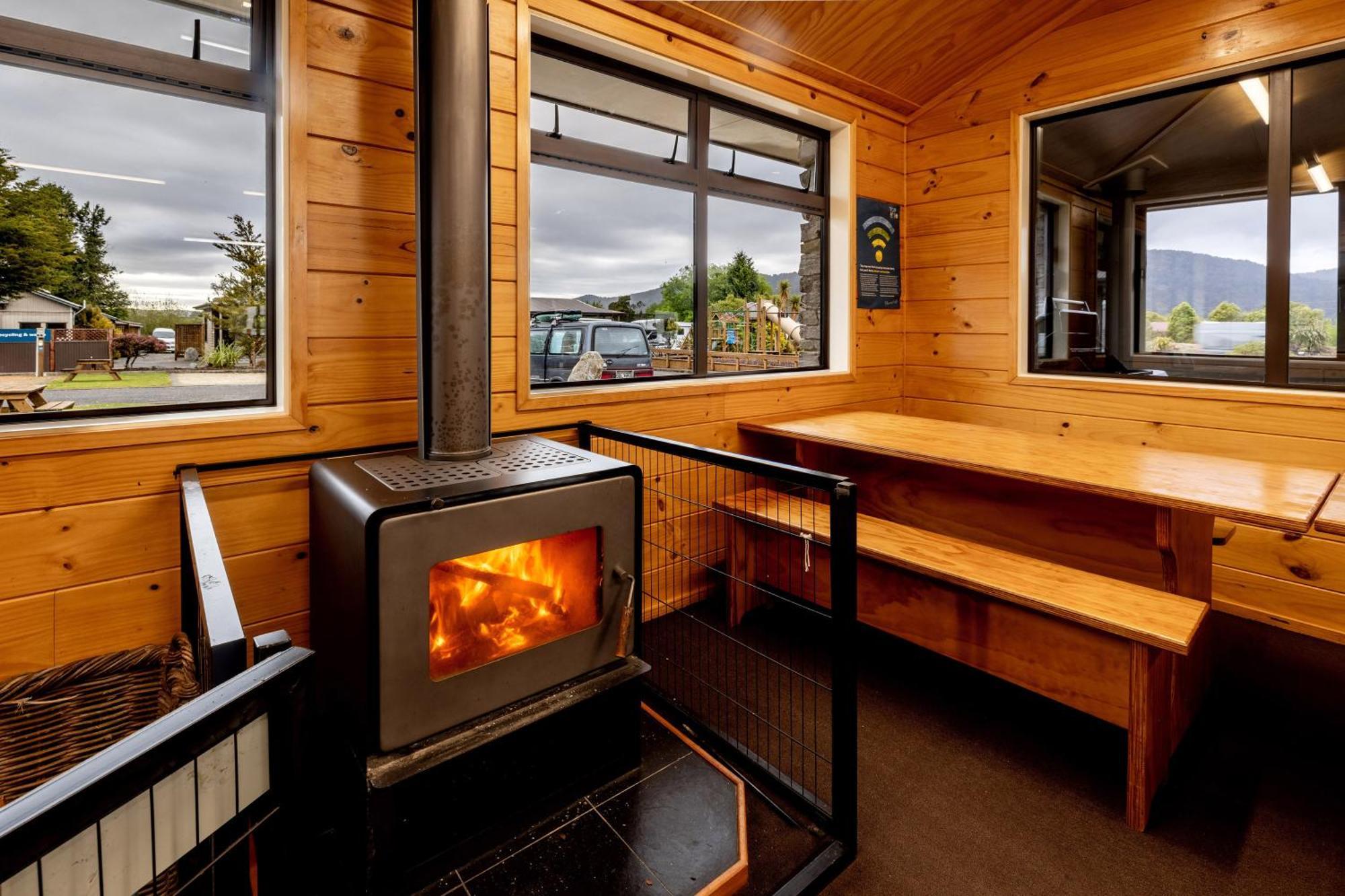 Fox Glacier Top 10 Holiday Park & Motels Екстер'єр фото